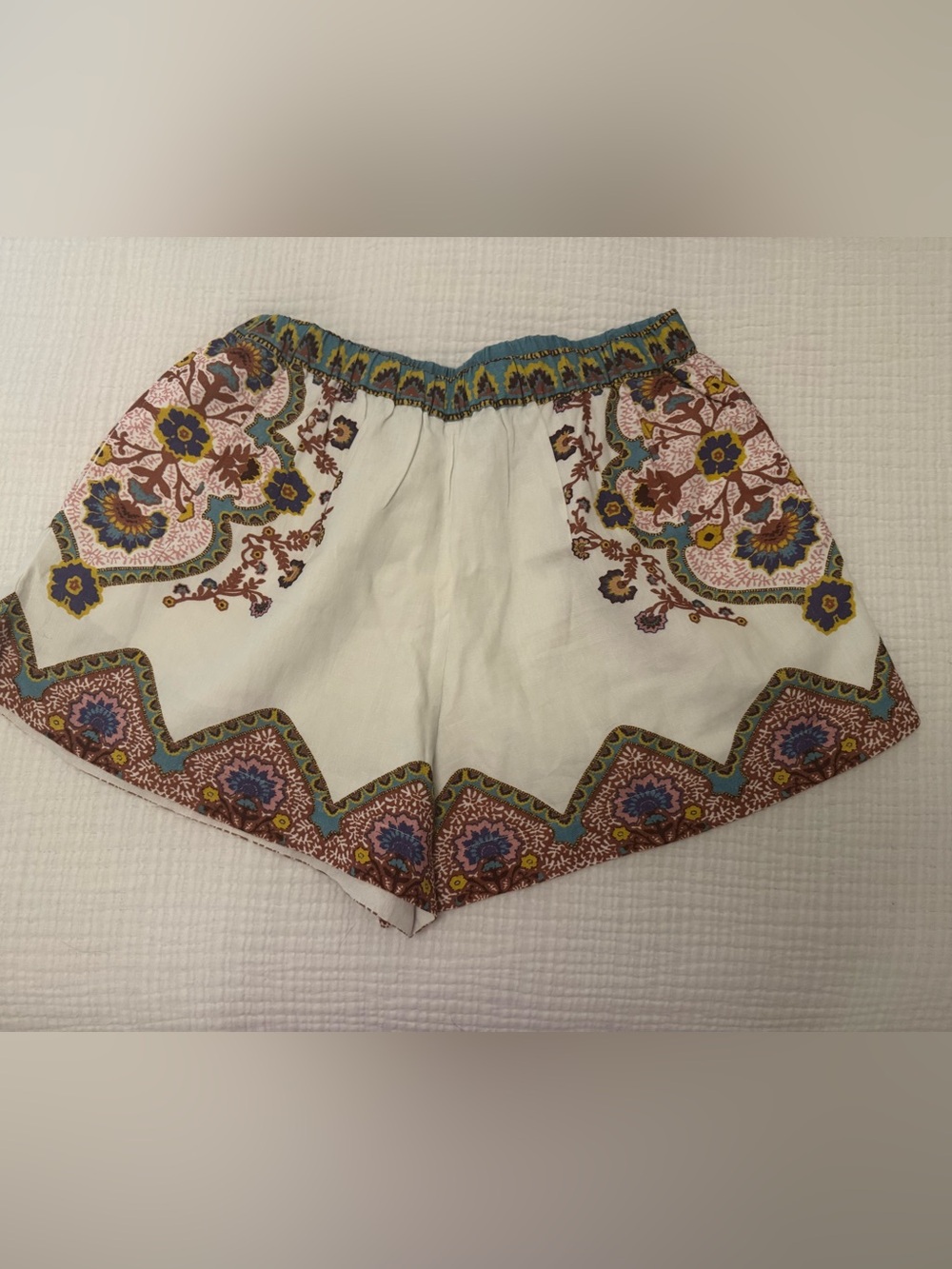 Boho Cleobella Floral Print Cream Women's Shorts- new!!